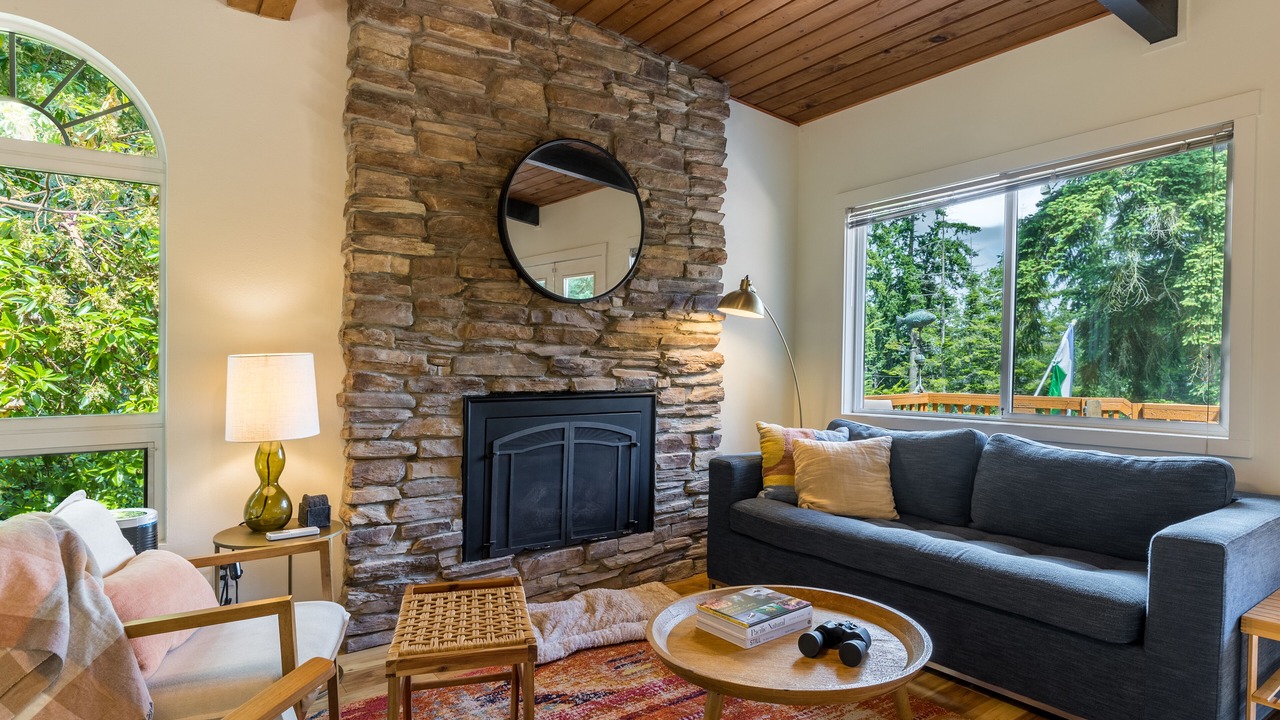 Photo of Livingroom in Coupeville