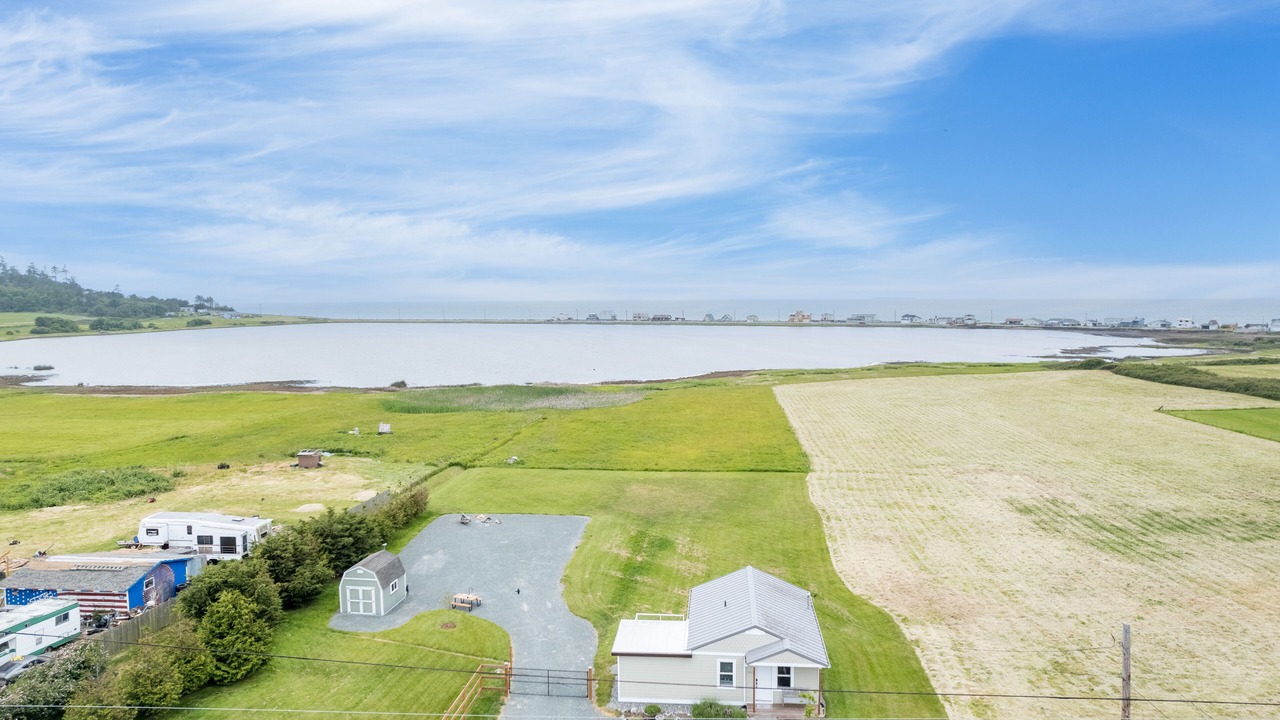 Photo of Outdoor in Oak Harbor
