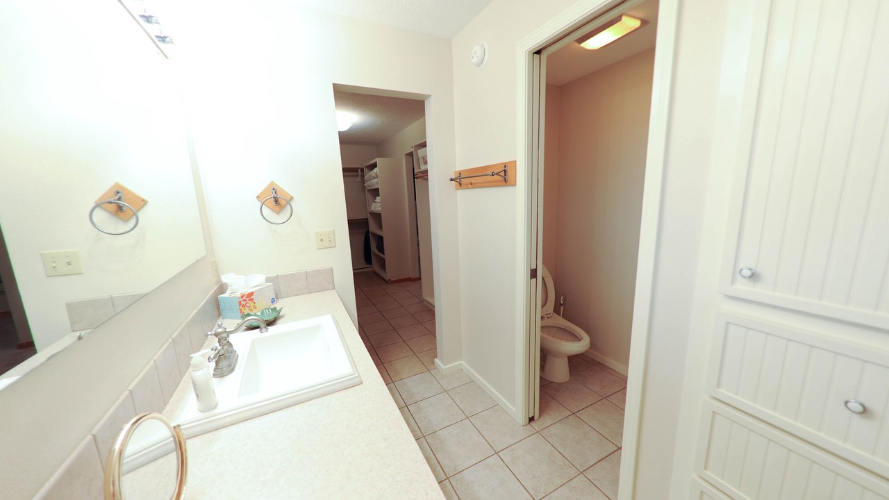 Photo of Bathroom in Kuna