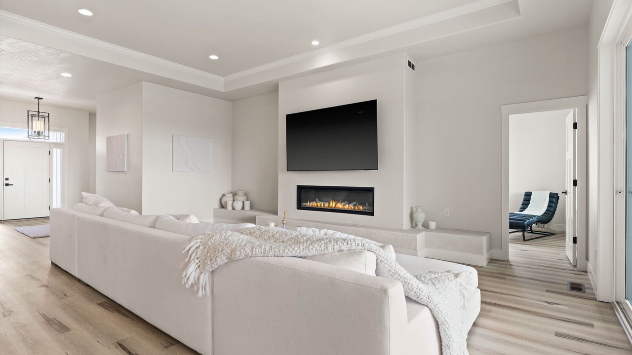 Photo of Livingroom in Cheney