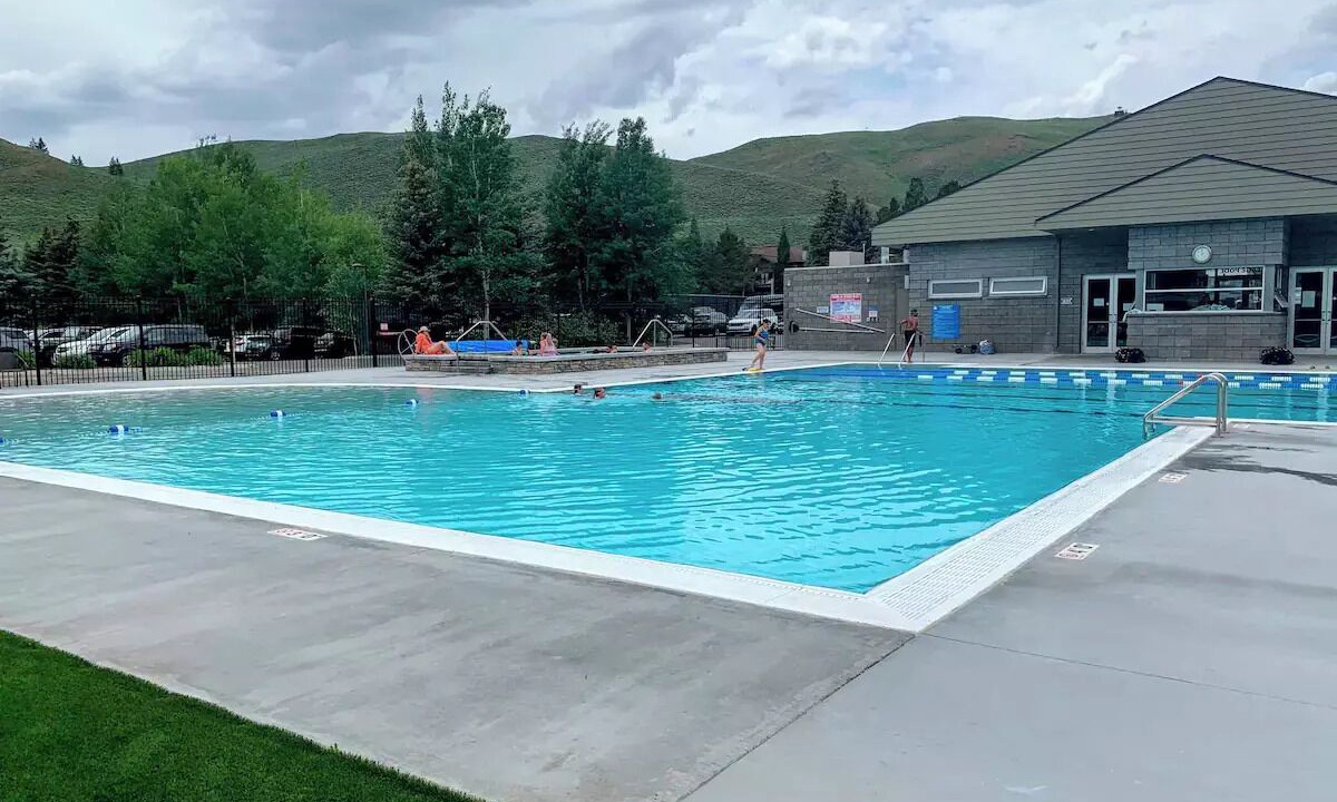 Photo of Outdoor in Elkhorn Village