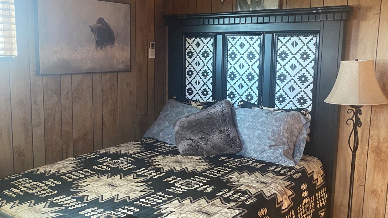 Photo of Bedroom in Minidoka County