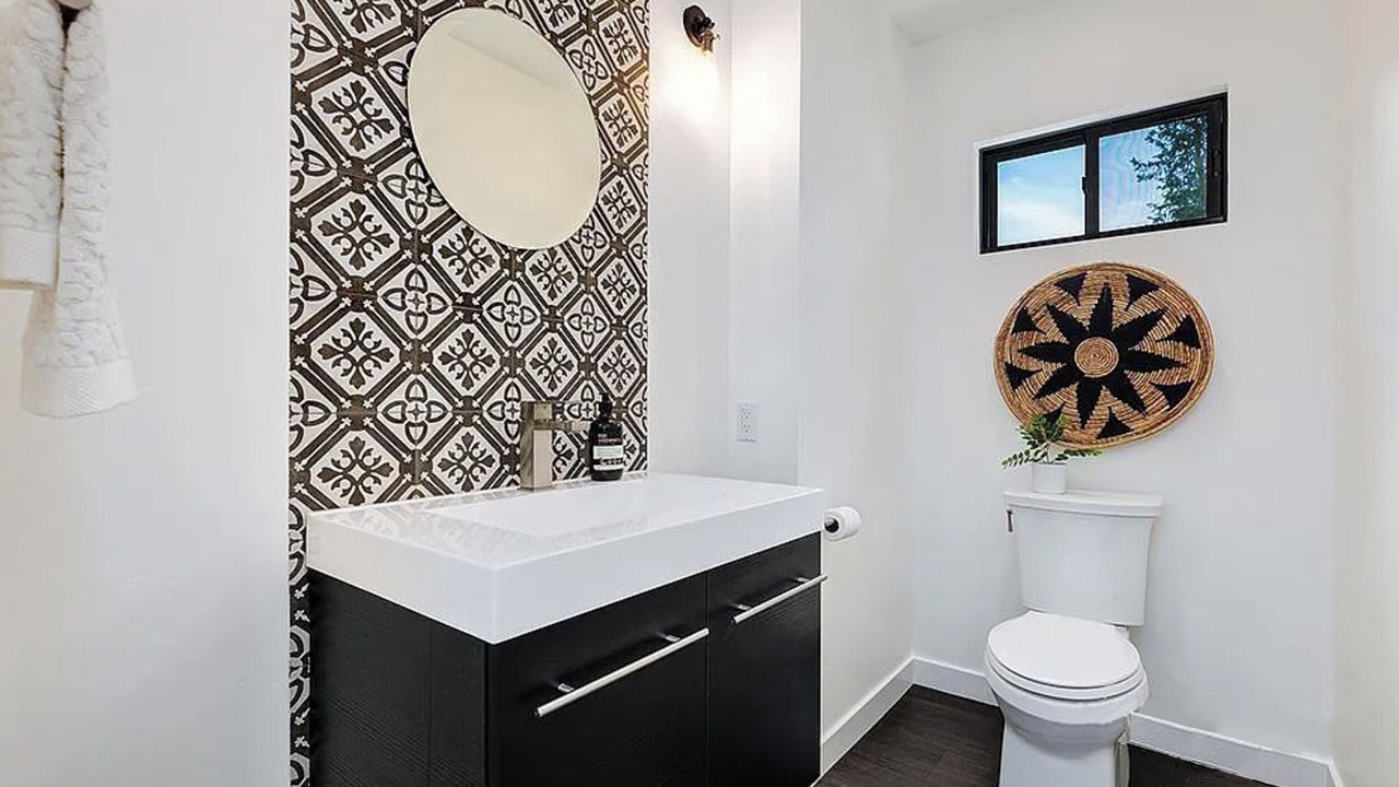 Photo of Bathroom in North End