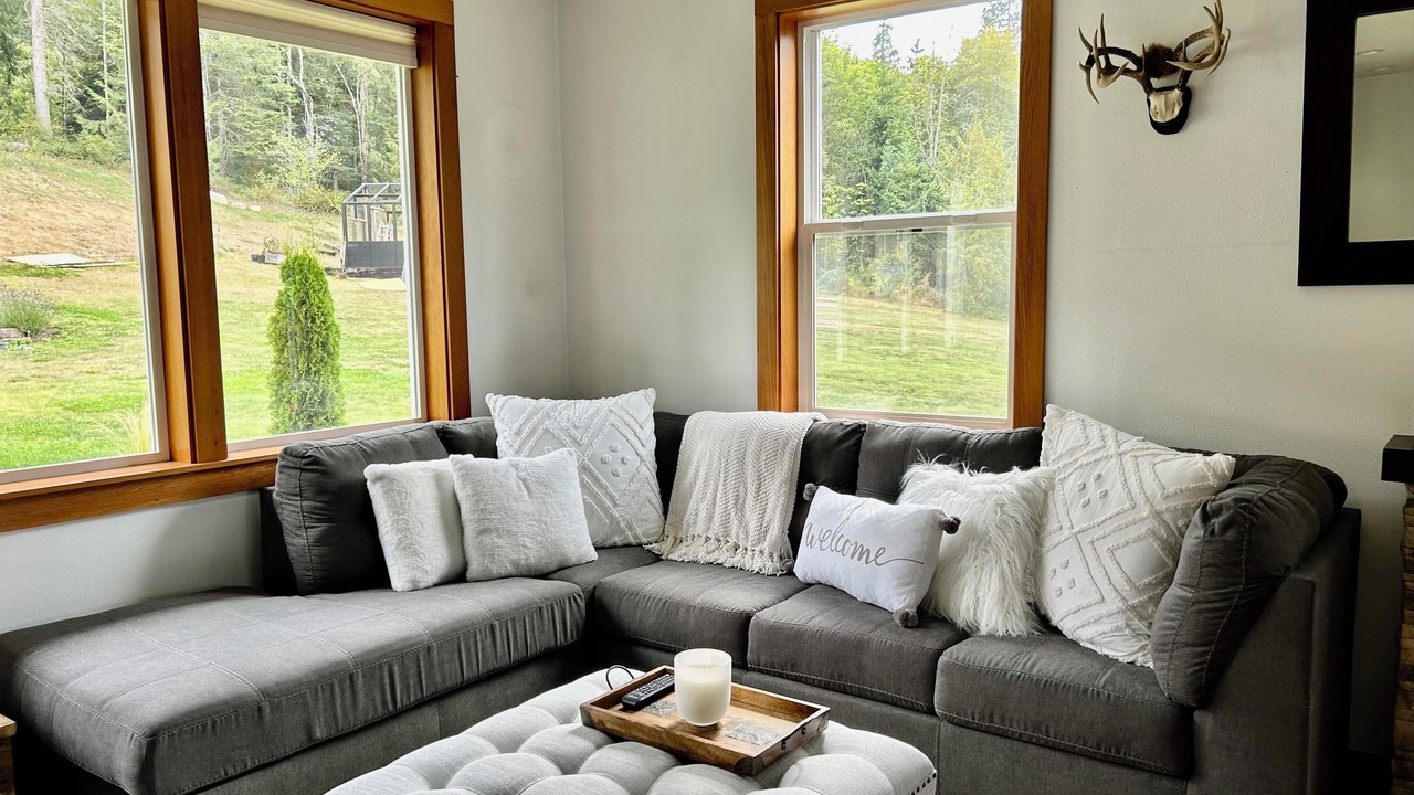 Photo of Livingroom in Port Angeles