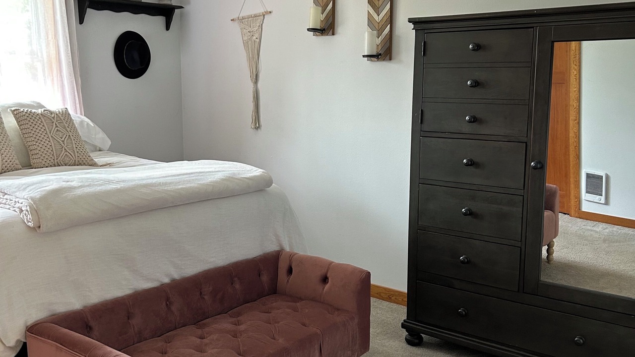 Photo of Bedroom in Port Angeles