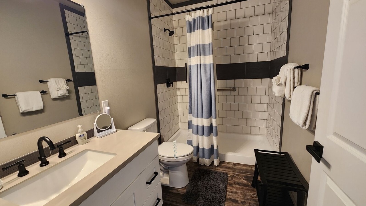 Photo of Bathroom in Ocean Shores