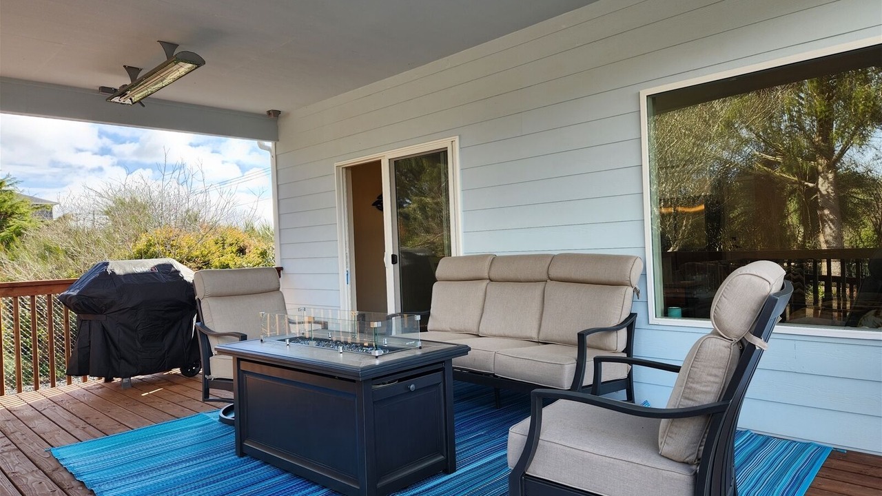 Photo of Patio Balcony in Ocean Shores