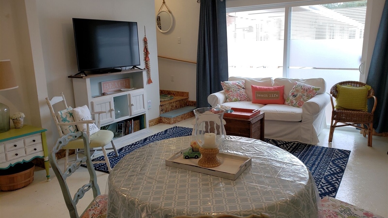 Photo of Livingroom in Ocean Shores