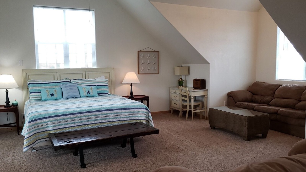 Photo of Bedroom in Ocean Shores