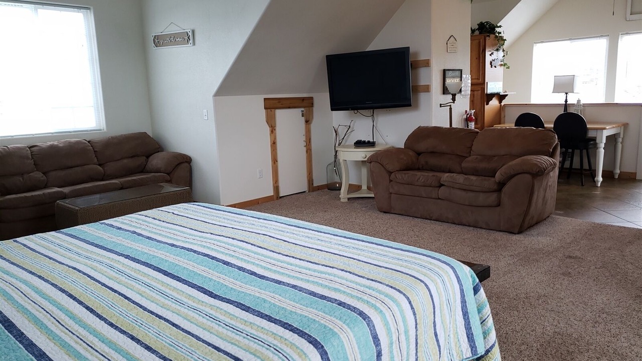 Photo of Bedroom in Ocean Shores
