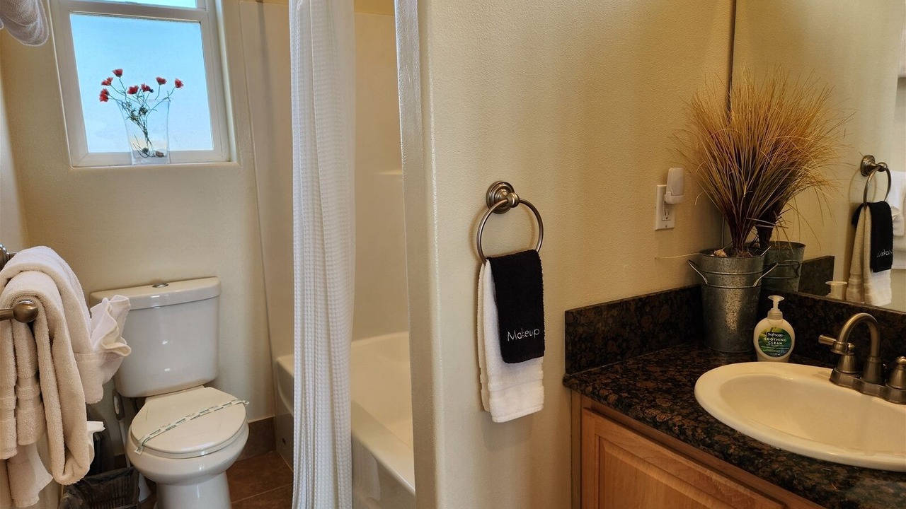 Photo of Bathroom in Ocean Shores