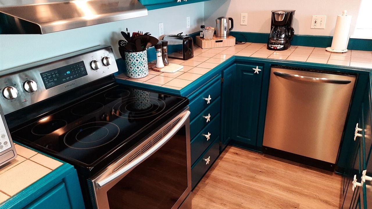 Photo of Kitchen in Ocean Shores