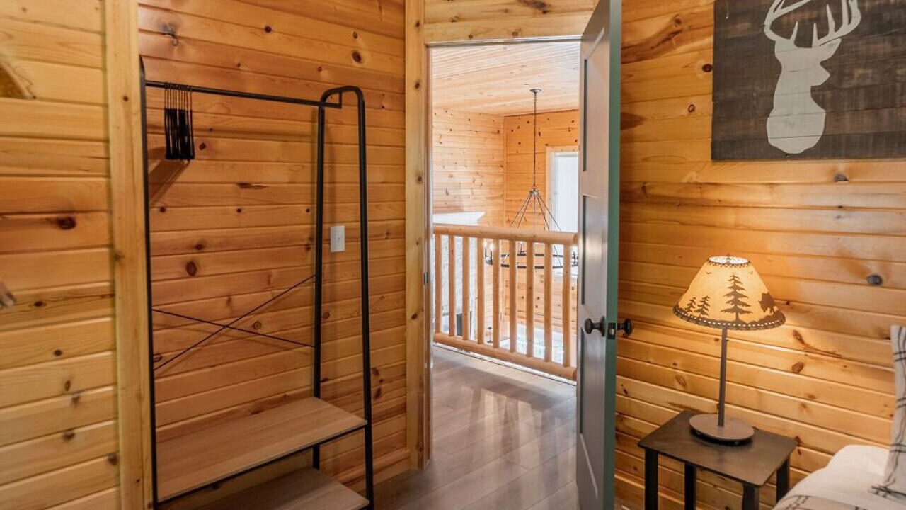 Photo of Bedroom in Cascade