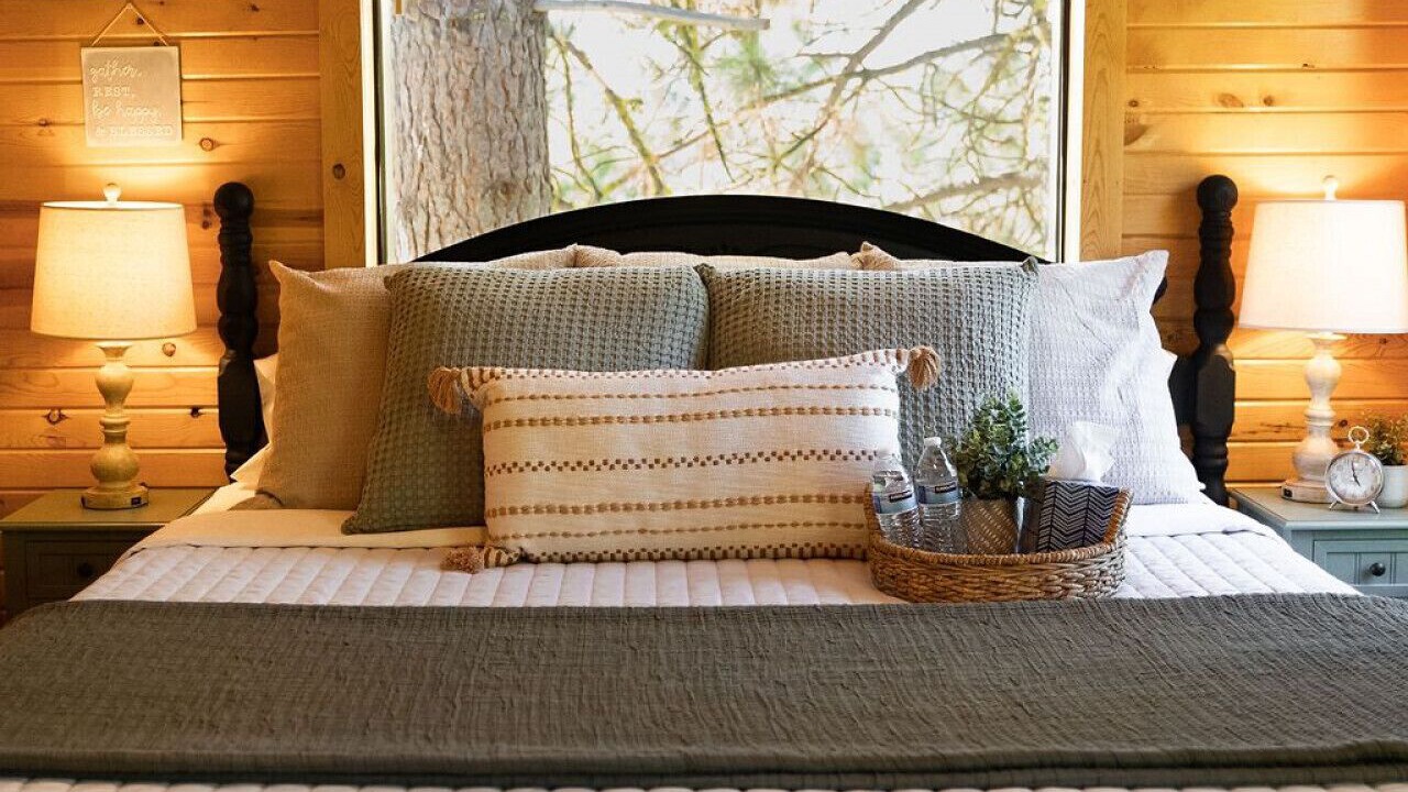 Photo of Bedroom in Cascade
