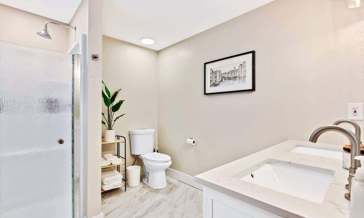 Photo of Bathroom in Eagle