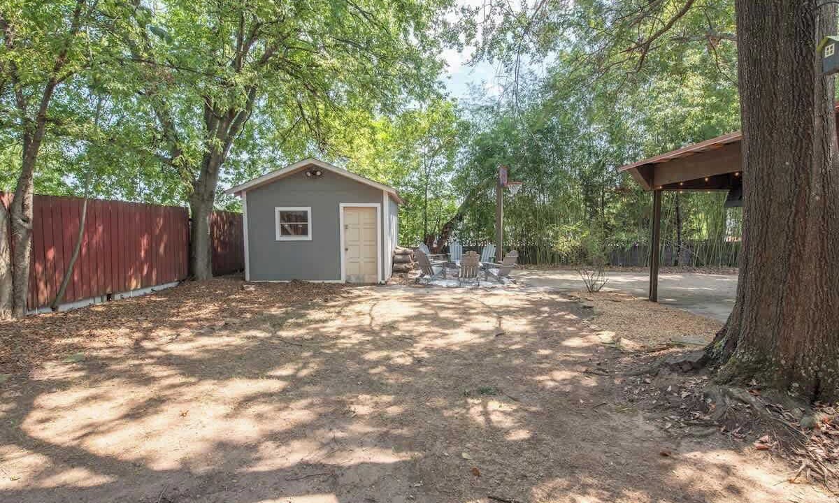 Photo of Outdoor in Northport