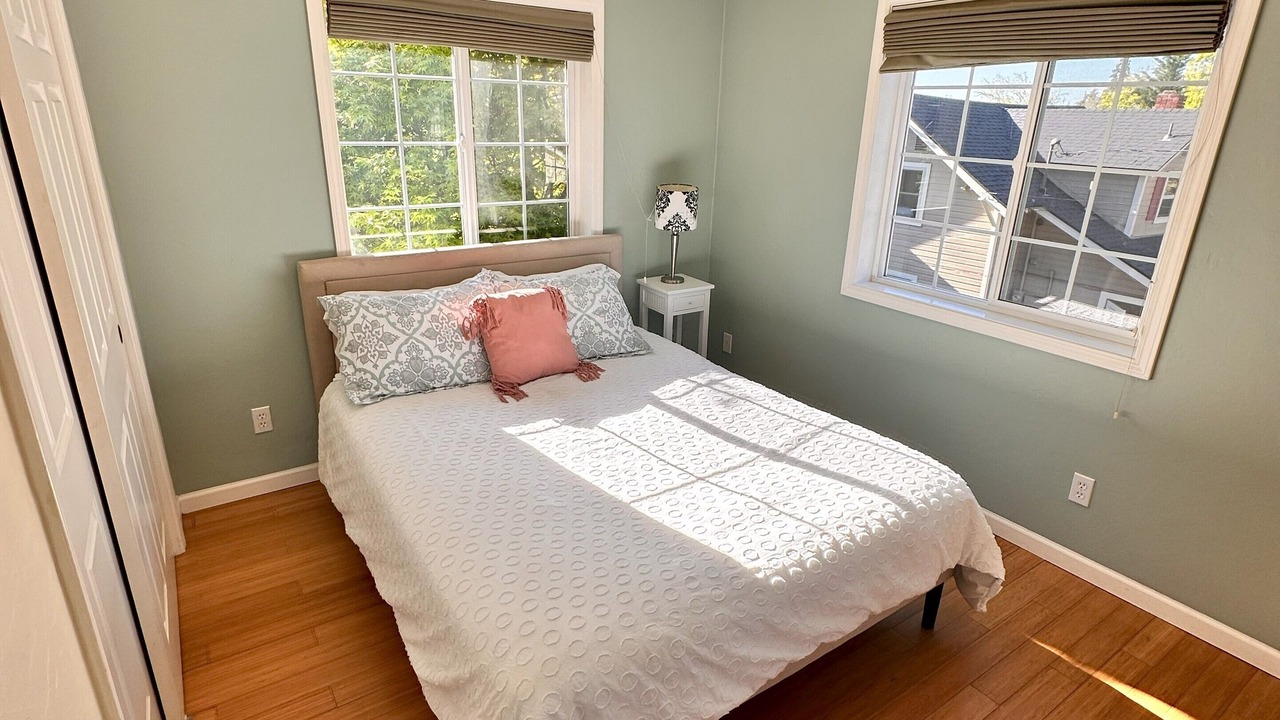 Photo of Bedroom in Medford