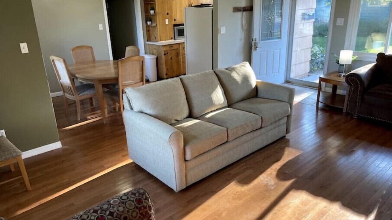 Photo of Livingroom in Ames