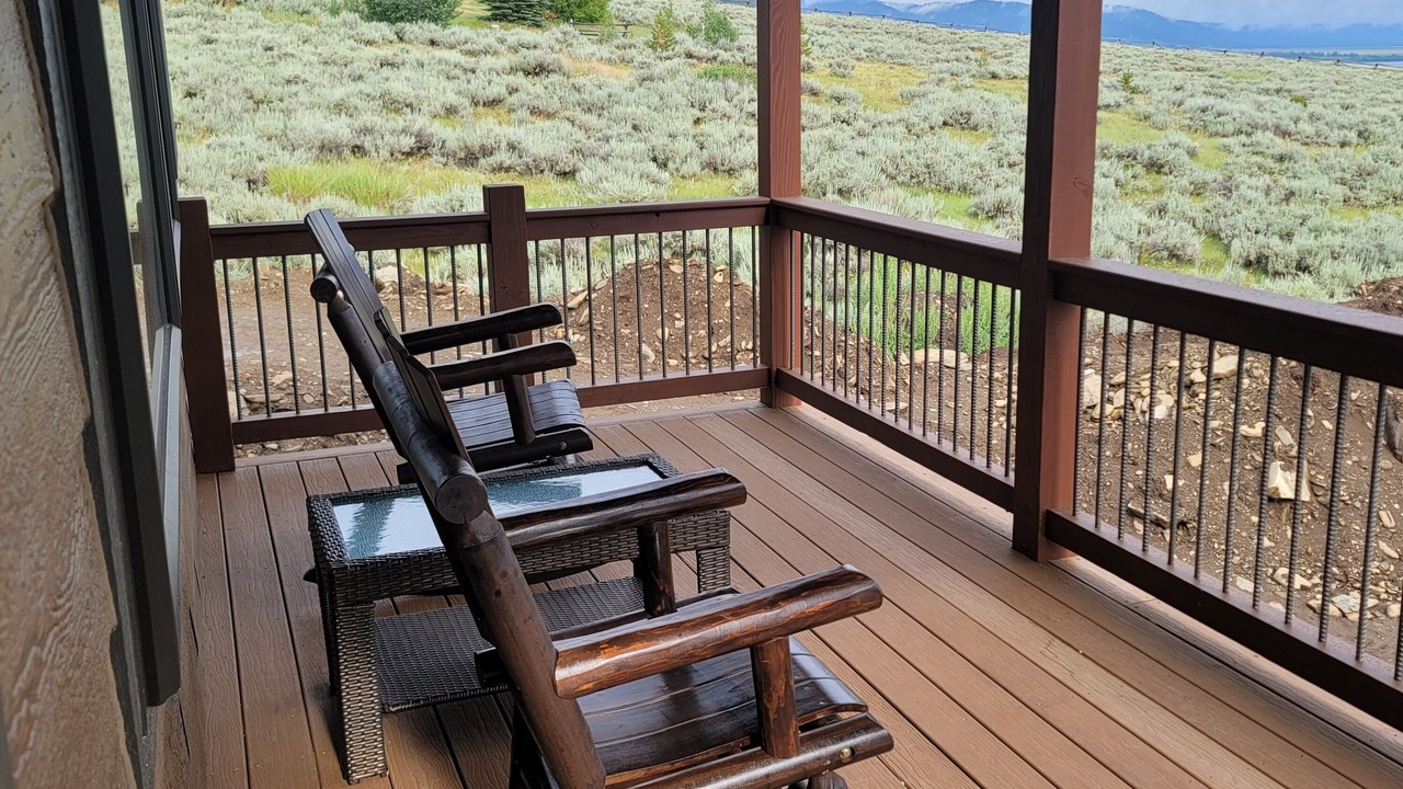 Photo of Patio Balcony in Island Park