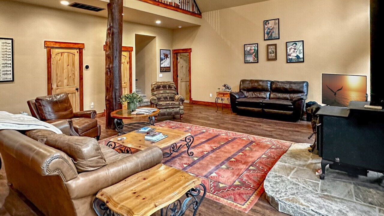 Photo of Livingroom in Donnelly