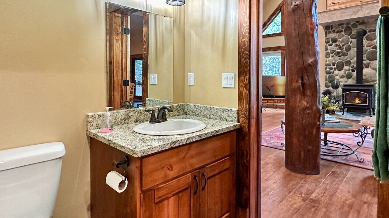 Photo of Bathroom in Donnelly