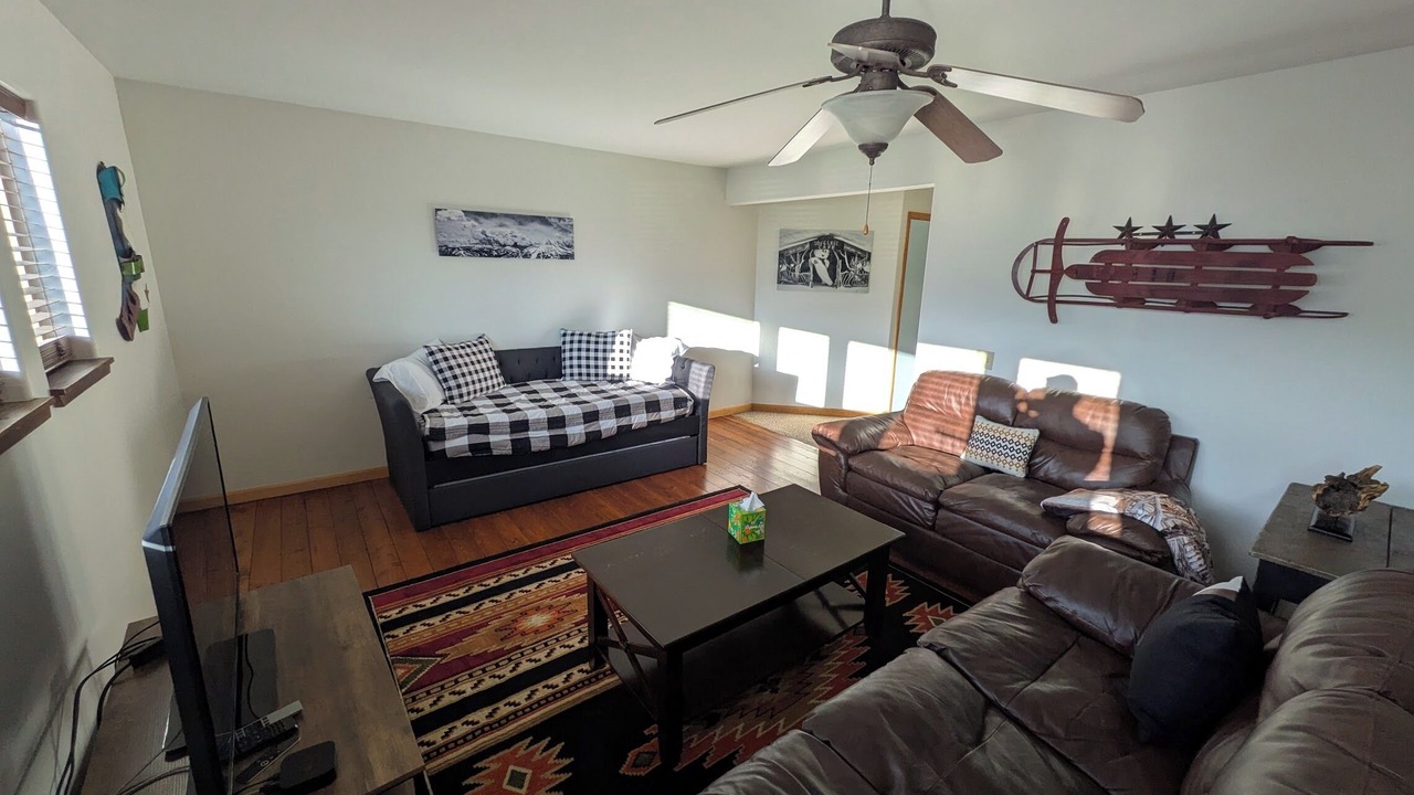 Photo of Livingroom in Big Sky