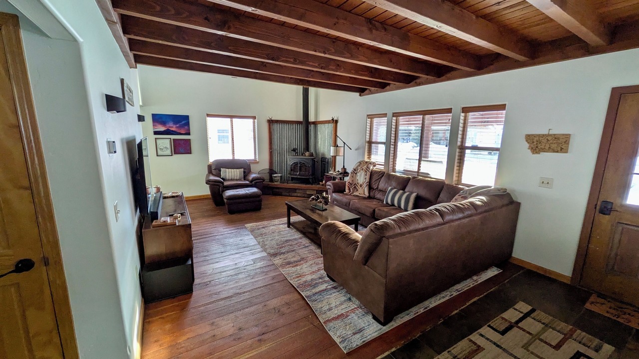 Photo of Livingroom in Big Sky