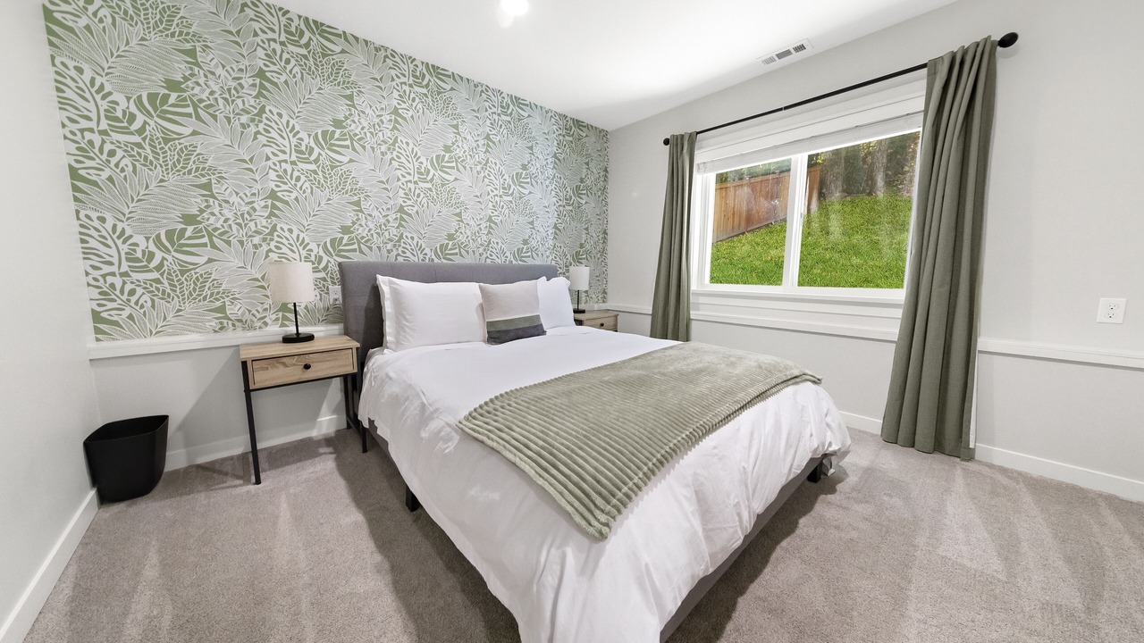 Photo of Bedroom in Seattle Metro Area