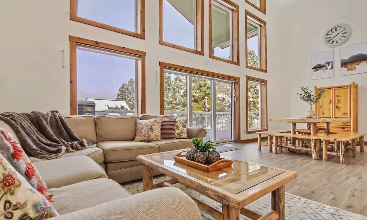 Photo of Livingroom in Cascade