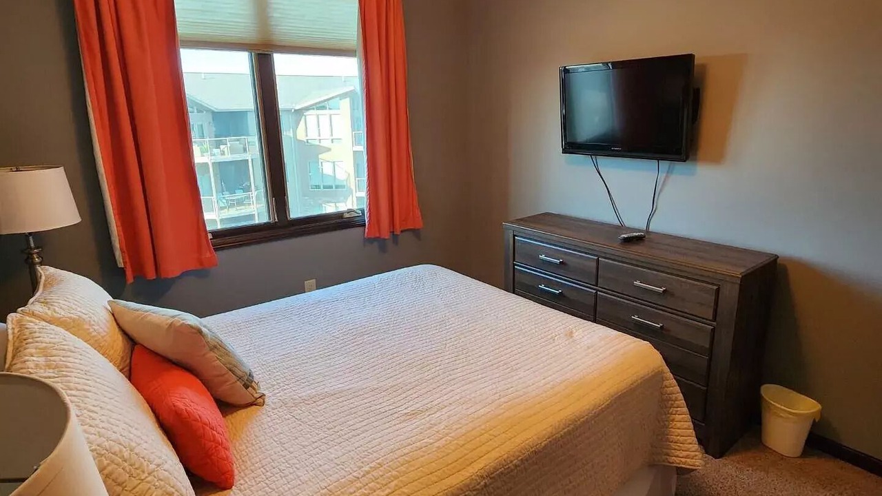 Photo of Bedroom in Spirit Lake