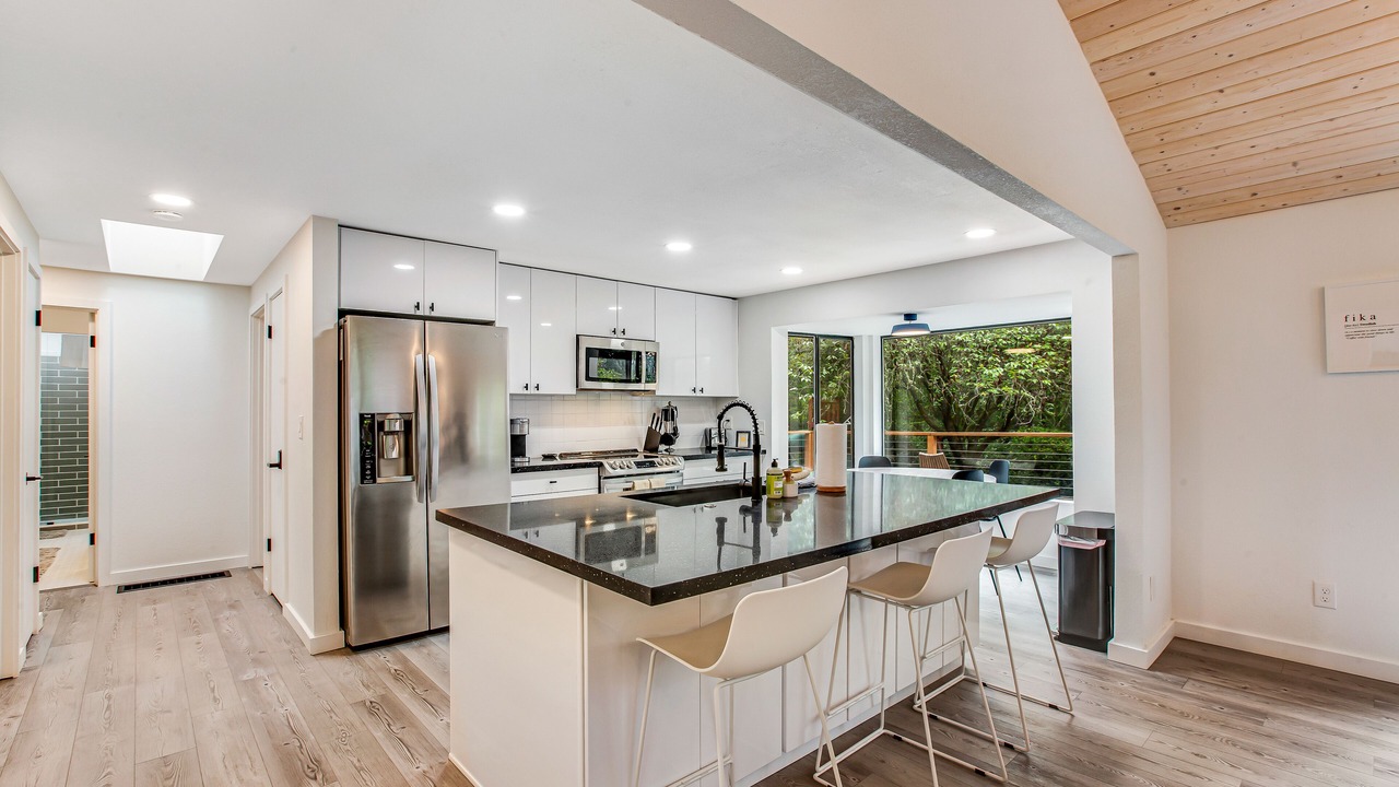 Photo of Kitchen in Anderson Island