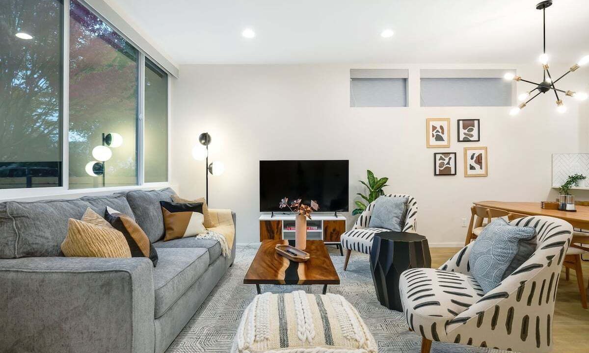 Photo of Livingroom in Whittier Heights