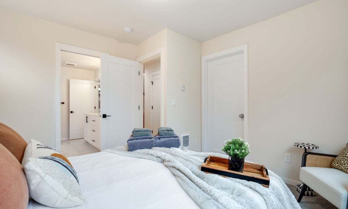 Photo of Bedroom in Whittier Heights