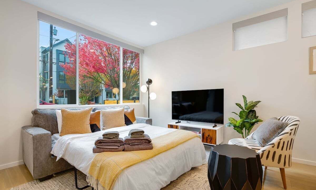 Photo of Bedroom in Whittier Heights