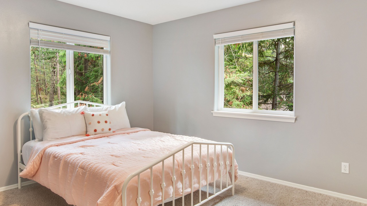 Photo of Bedroom in La Conner