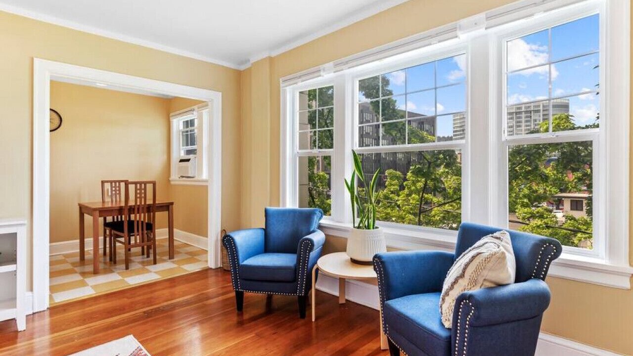 Photo of Livingroom in Alphabet Historic District