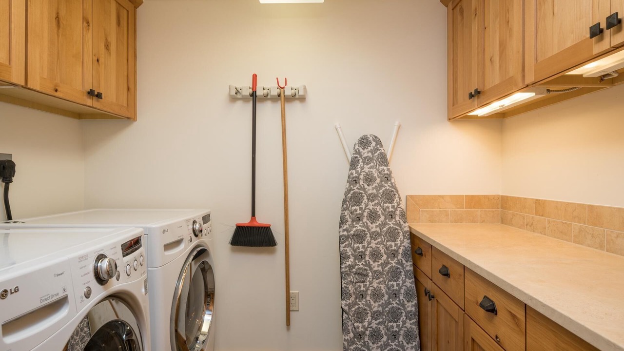 Photo of Others in Elkhorn Village