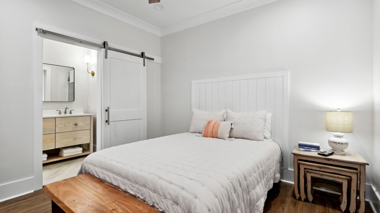 Photo of Bedroom in Old Town