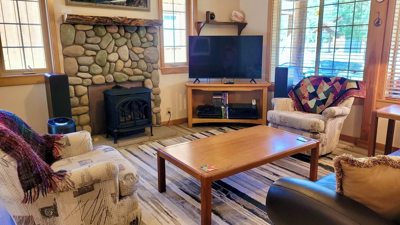 Photo of Livingroom in Winthrop
