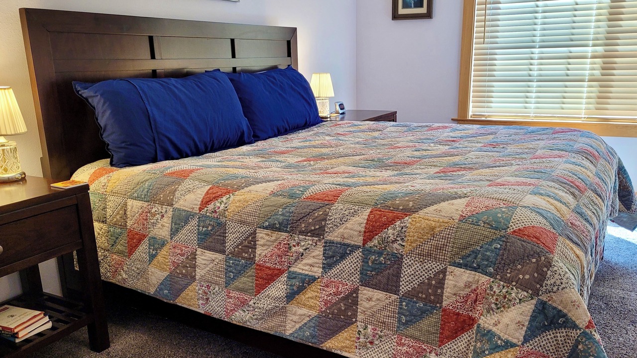 Photo of Bedroom in Winthrop