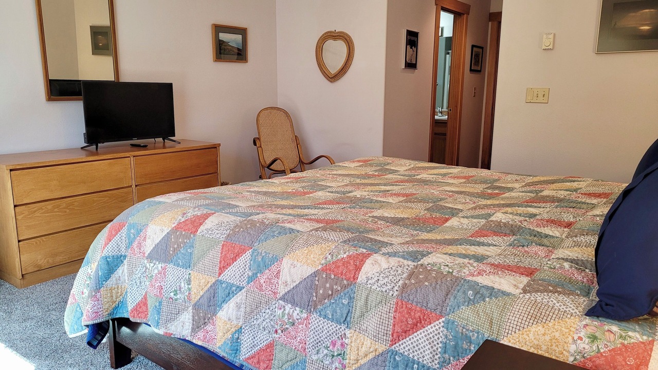 Photo of Bedroom in Winthrop