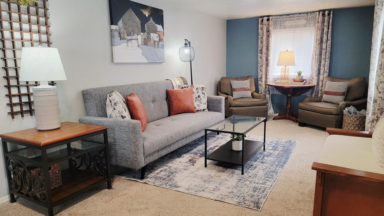 Photo of Livingroom in Baker City