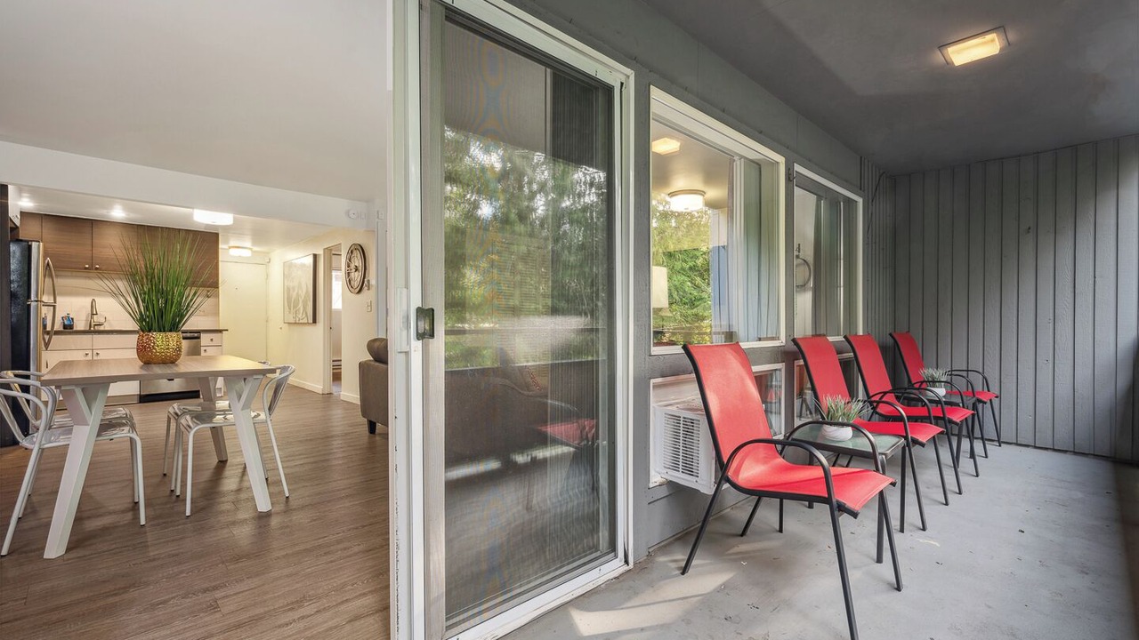 Photo of Outdoor in West Bellevue