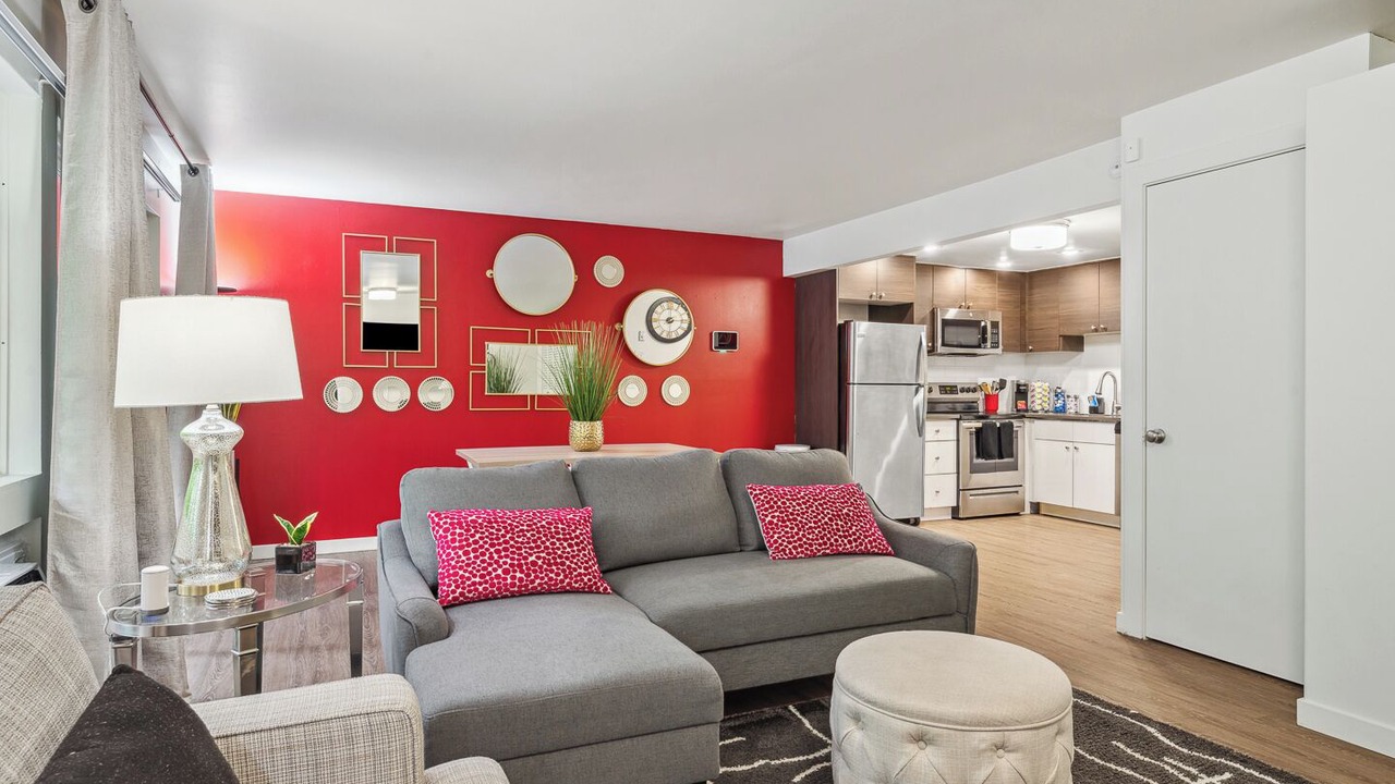 Photo of Livingroom in West Bellevue