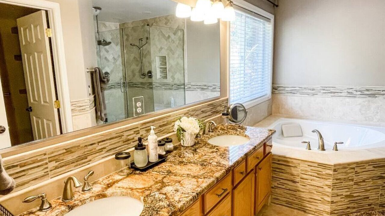 Photo of Bathroom in Lakewood