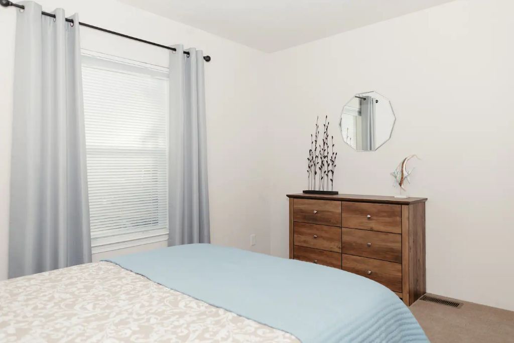 Photo of Bedroom in Ferndale