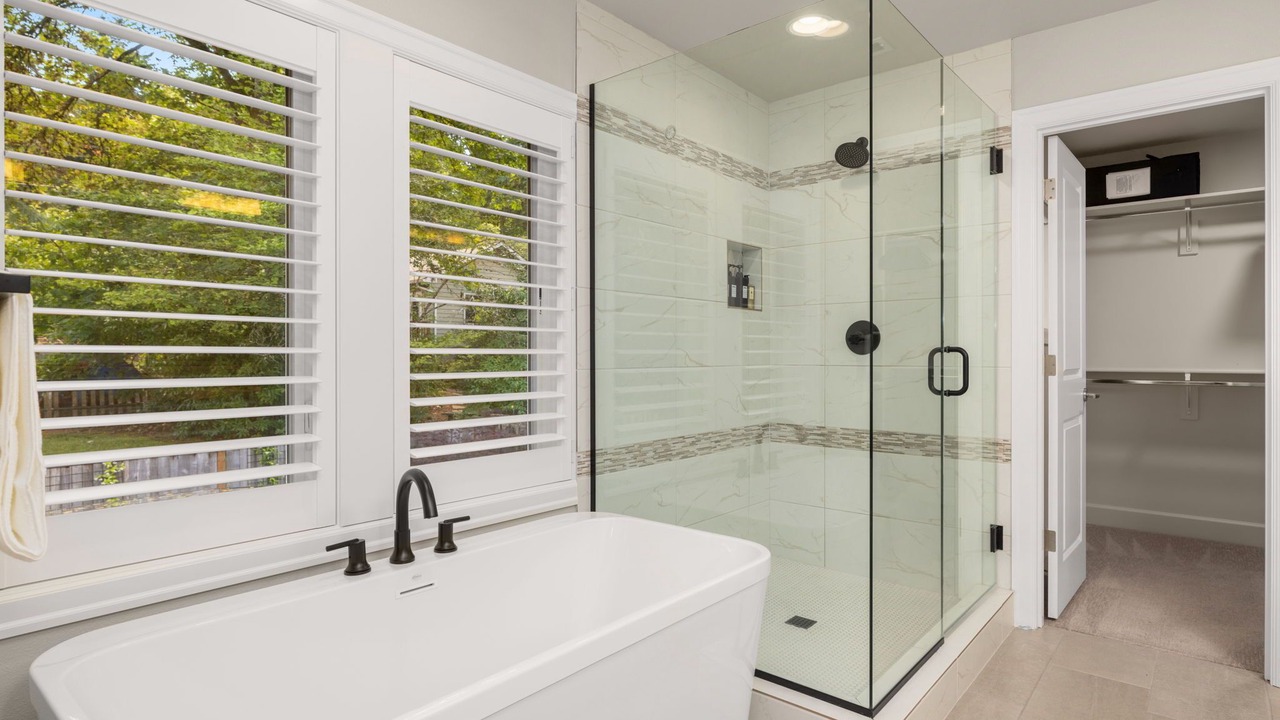 Photo of Bathroom in Marylhurst