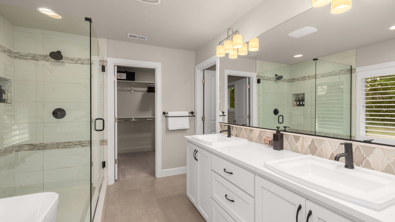 Photo of Bathroom in Marylhurst