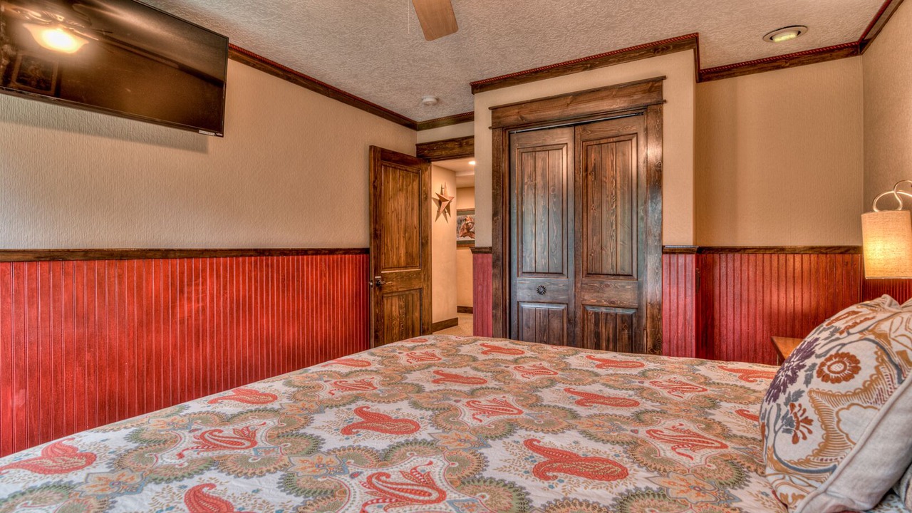 Photo of Bedroom in Sunriver
