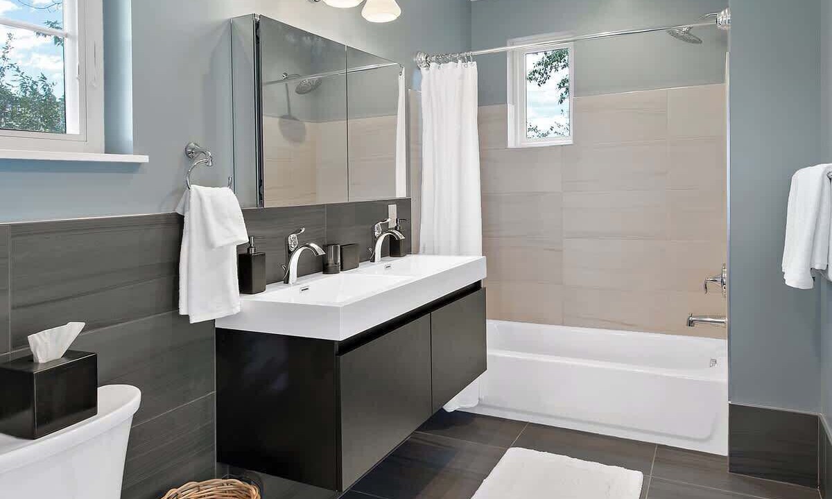 Photo of Bathroom in Victor